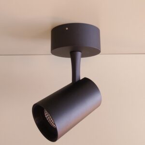 1605-5e4be03c64adf0-02638192-C6050-black-surface-