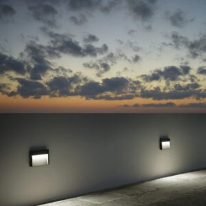 P-Md-F-Hyperion-Flos-Outdoor-highlight-webpHyperion-out-2
